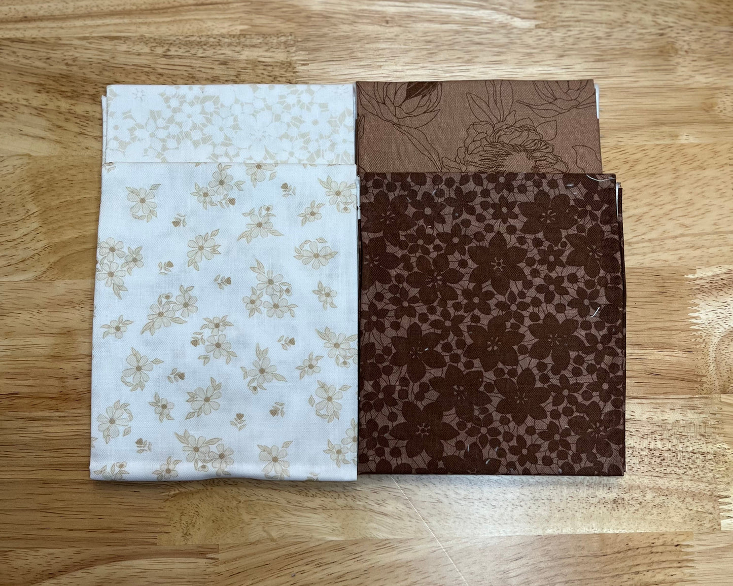 Color Me Whispered Fat Quarter Bundle - 28 Natural Floral Fabrics