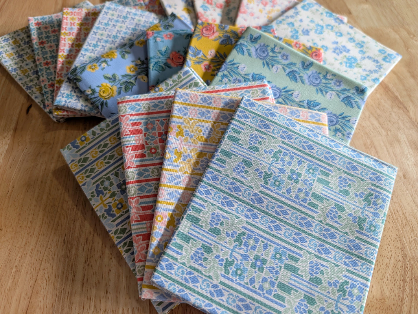Liberty for Riley Blake: Palace Garden 20-Piece Fat Quarter Bundle