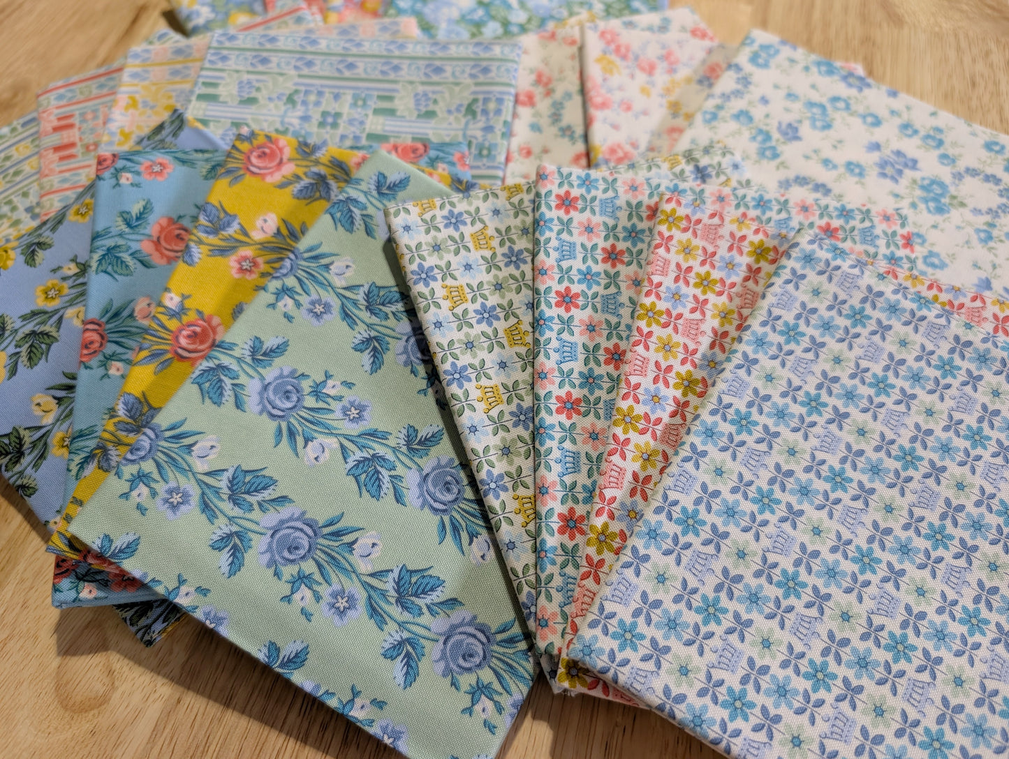 Liberty for Riley Blake: Palace Garden 20-Piece Fat Quarter Bundle