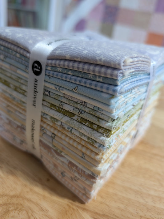 Little Ones Fat Quarter Bundle - 24 Sweet Woodland Fabrics