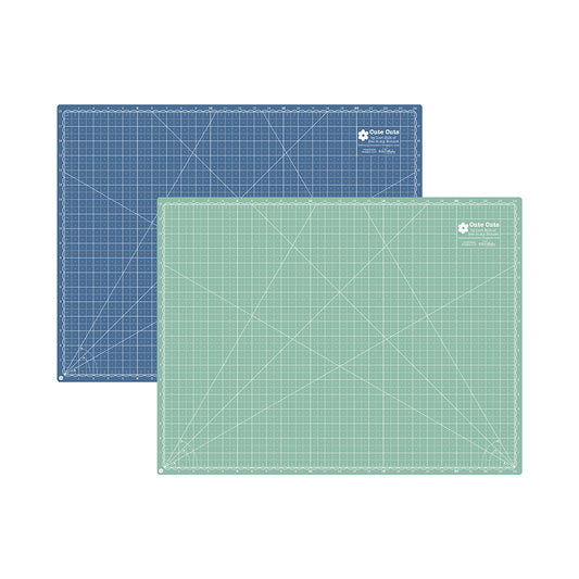 Cute Cuts™ 18" x 24" Reversible Cutting Mat