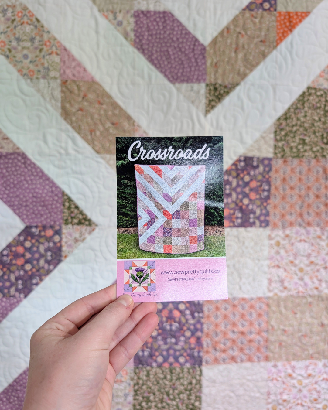 Crossroads Quilt Kit with Isabella Arts & Crafts Floral Fabrics