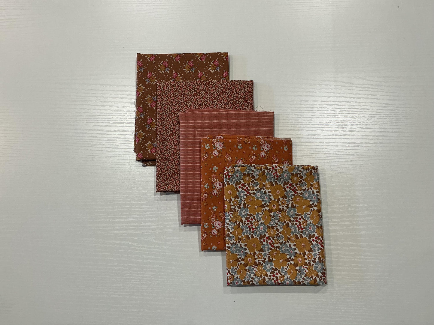 Fabric Pumpkins Kit - Fun Autumn Craft