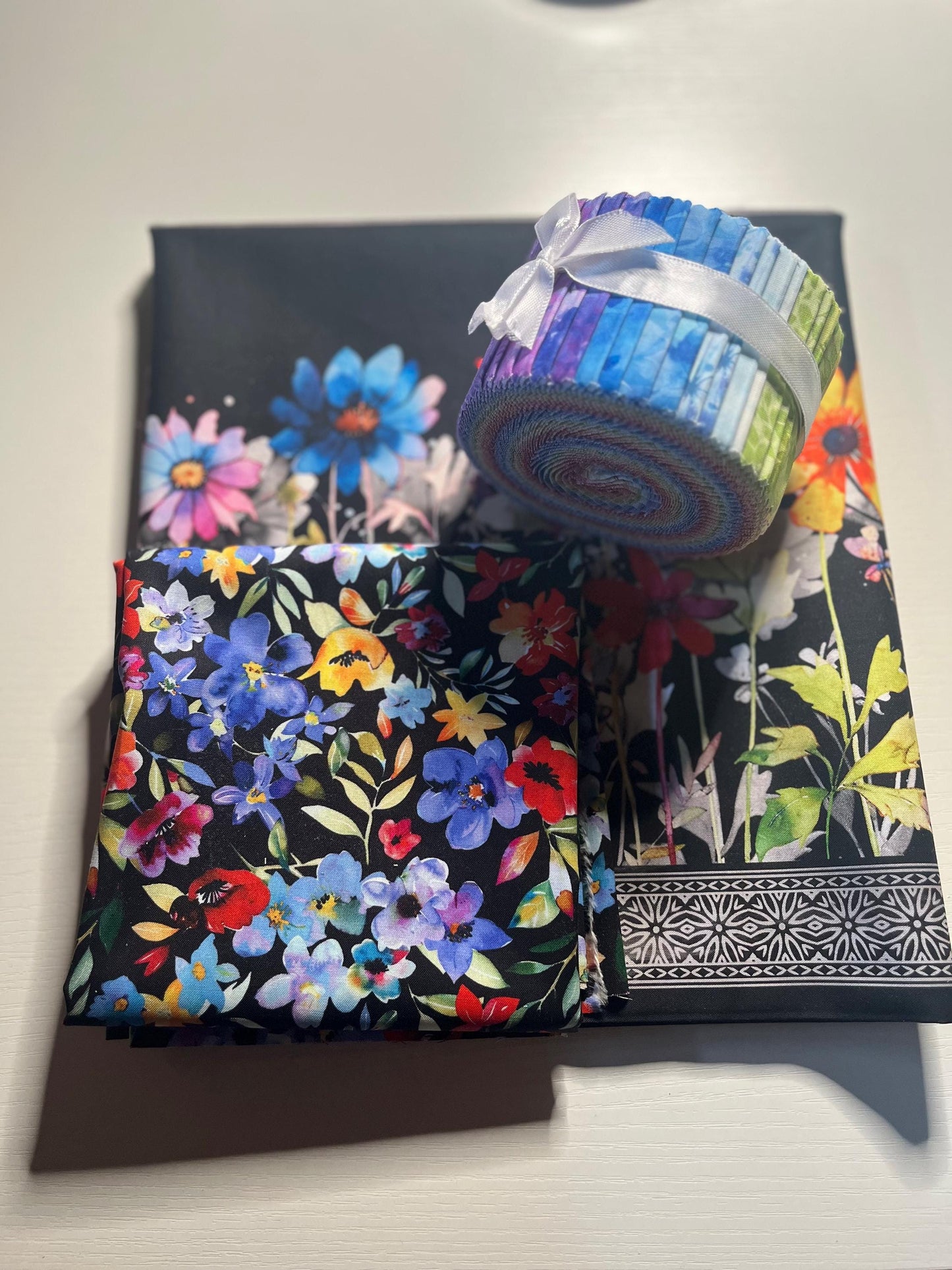Blooming Day / Blooming Night Quilt Kit