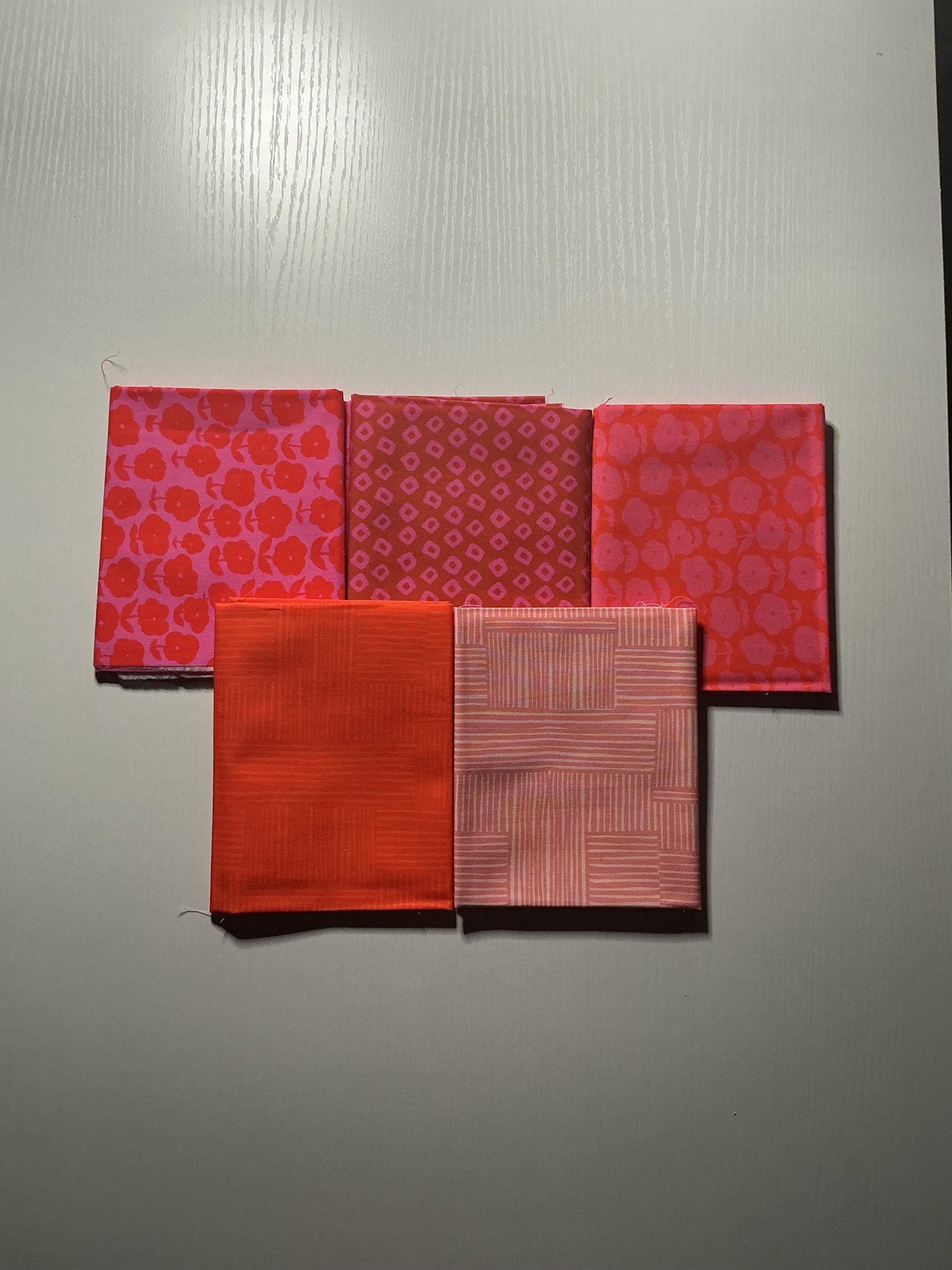 Ruby and Bee Quilt Fabric - 15 piece Fat Quarter Bundle