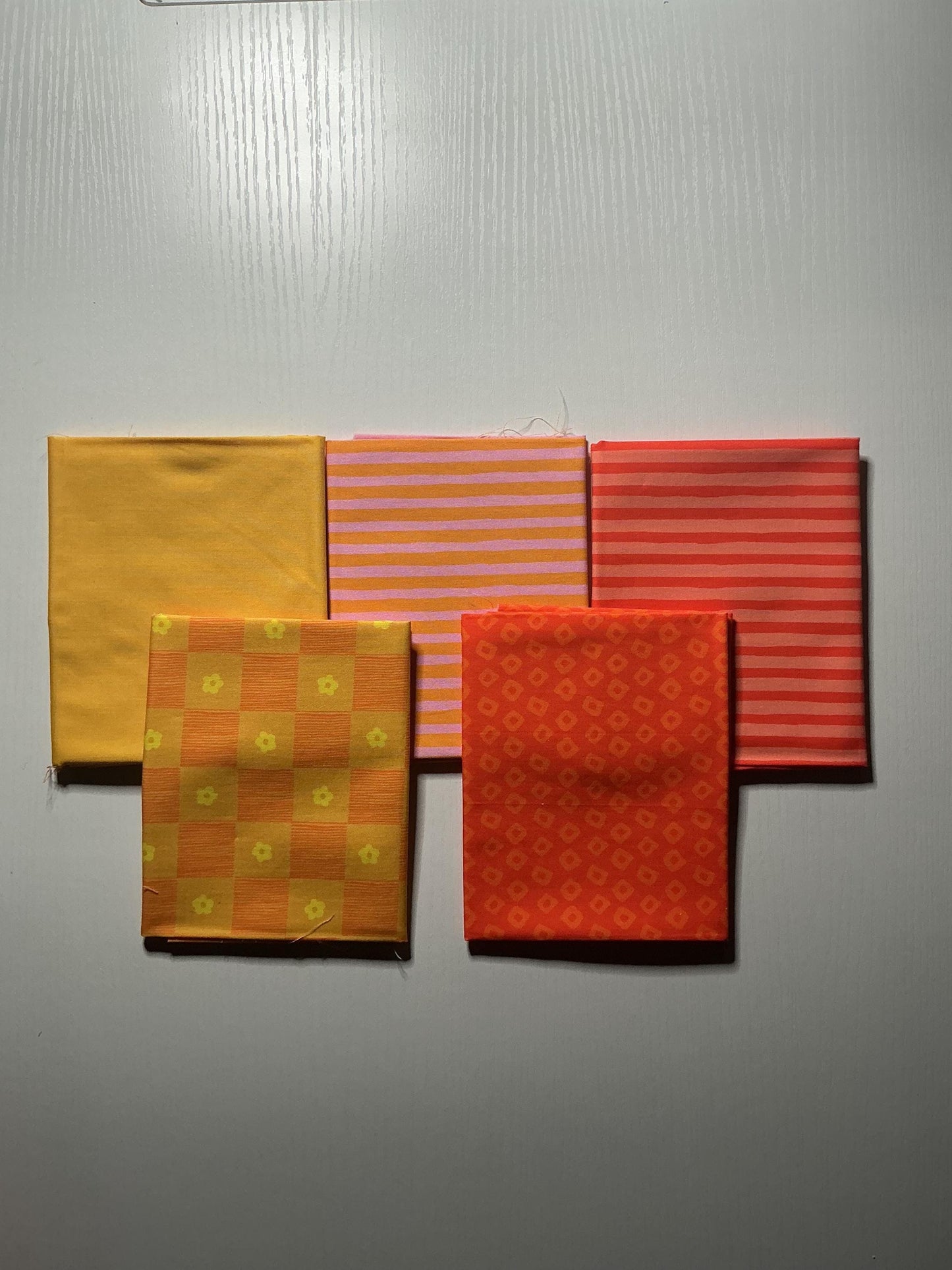 Ruby and Bee Quilt Fabric - 15 piece Fat Quarter Bundle