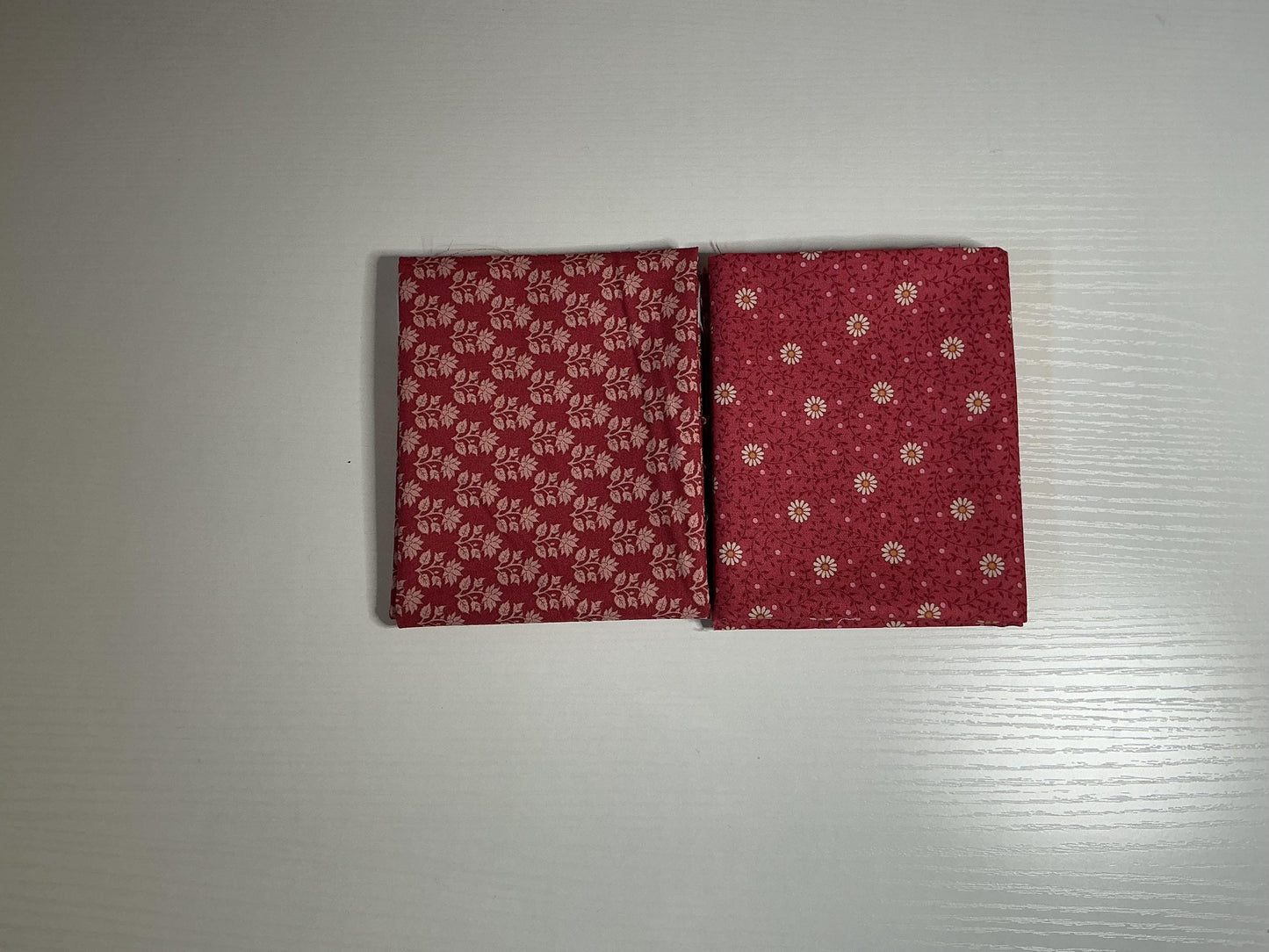 Tilda Vintage red/pink fabric bundle.