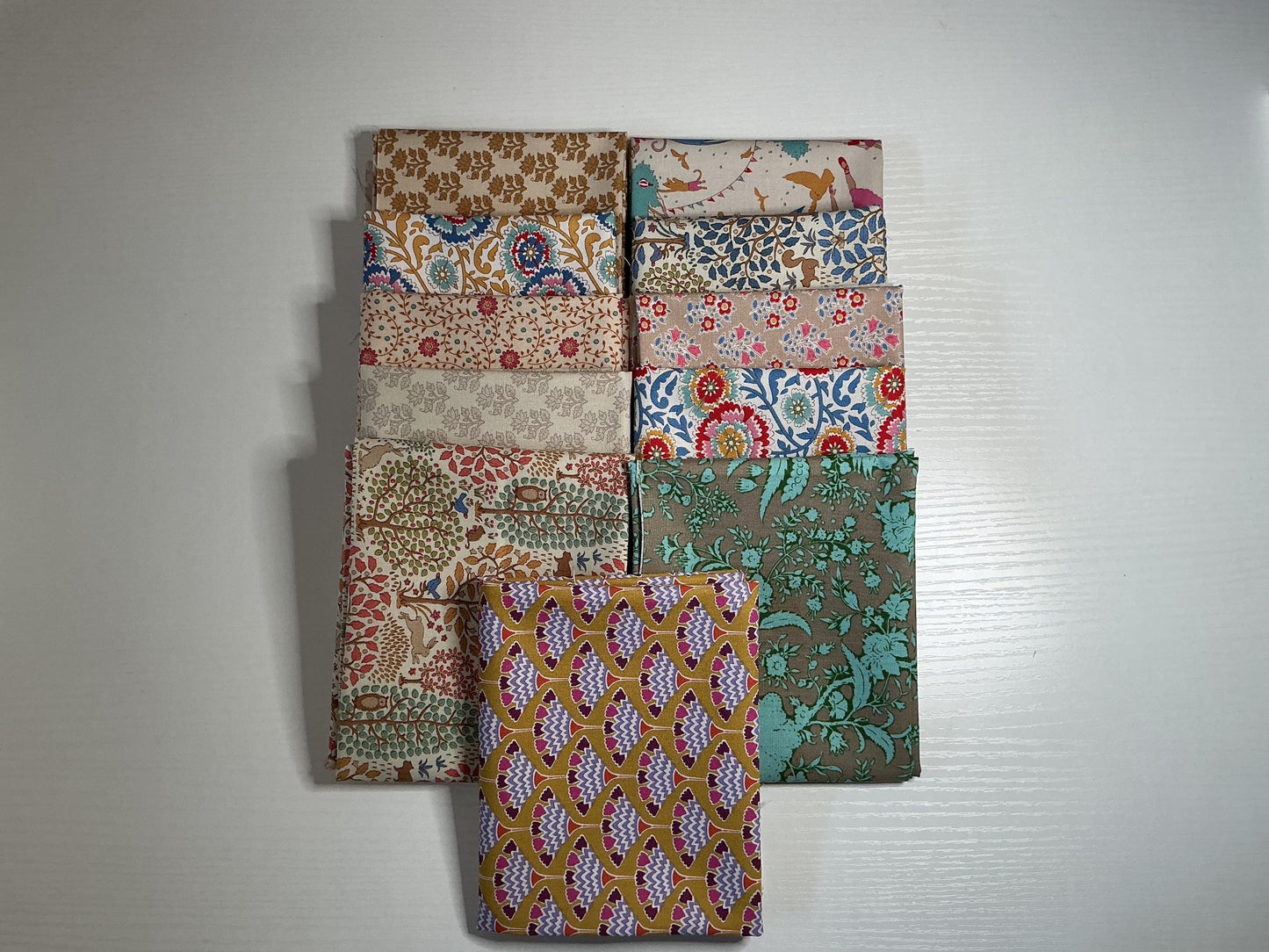 Vintage Tilda Fabrics - Cream Gold - Fat Quarter Bundle of 10